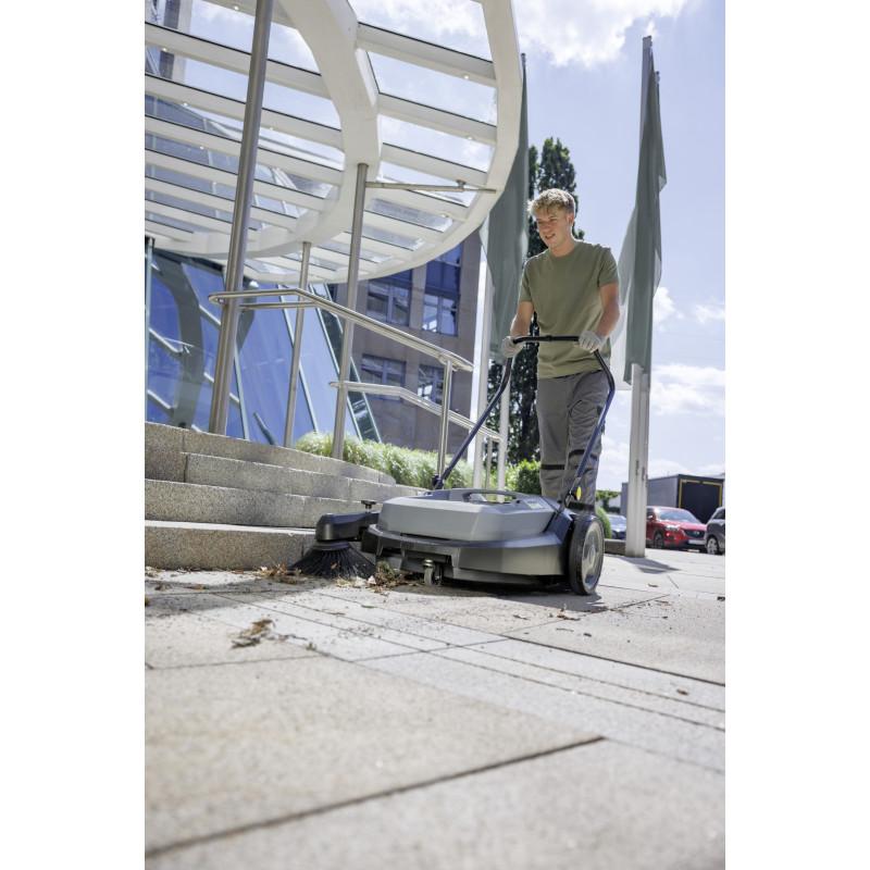 Kärcher KM 70/20 C - Compact and efficient walk-behind sweeper