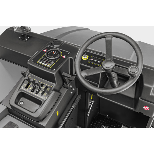 Kärcher Vacuum sweeper KM 150/500 R D Classic