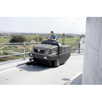Kärcher Vacuum sweeper KM 150/500 R D Classic